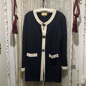 COPY - ST JOHN! STUNNING LONG SWTR JKT W/LOVELY UNIQUE SNAP BUTTONS & 2 DEEP PO…